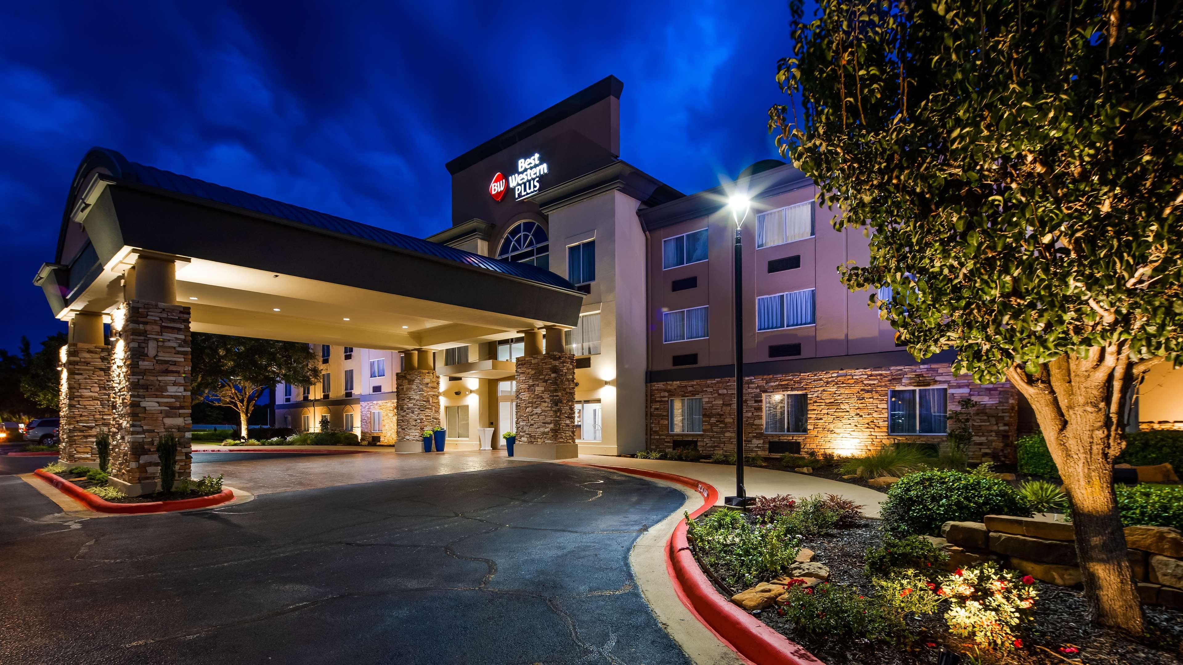 Best Western Plus Longview – University Hotel Exterior foto